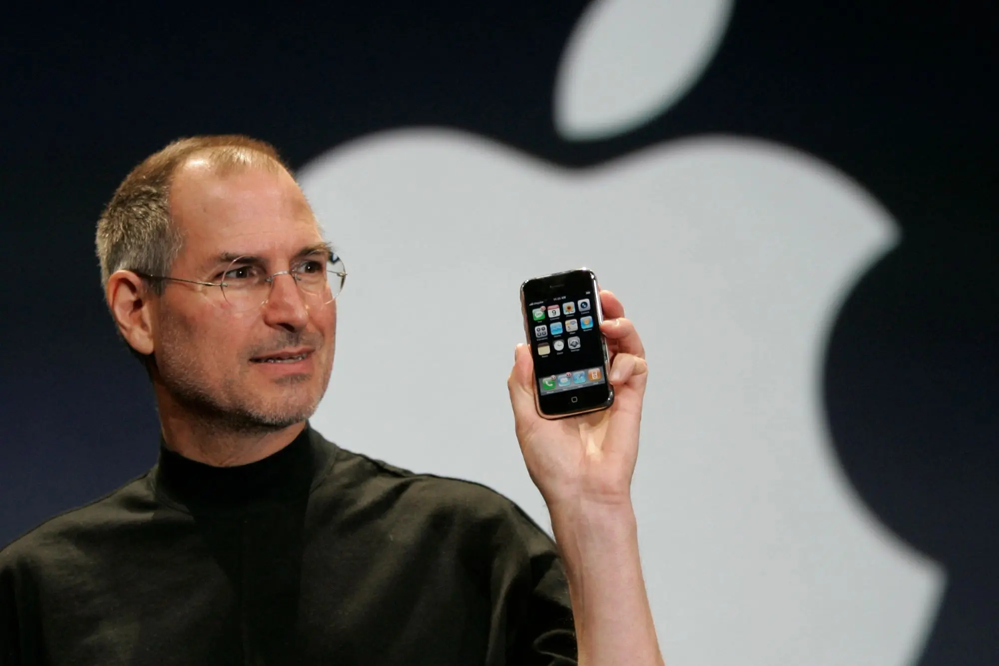 Компания Apple «переизобрела» телефон